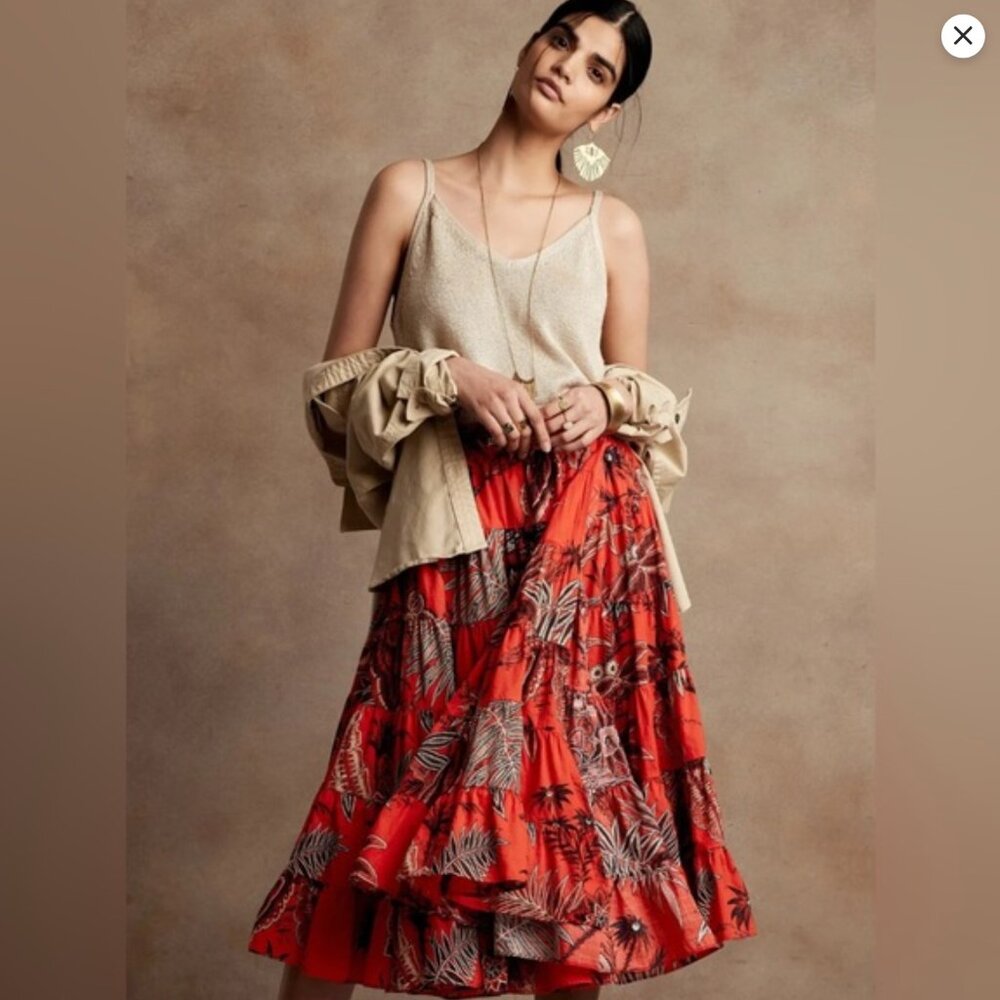 Banana Republic Stampa Red Floral Tier Wrap Skirt